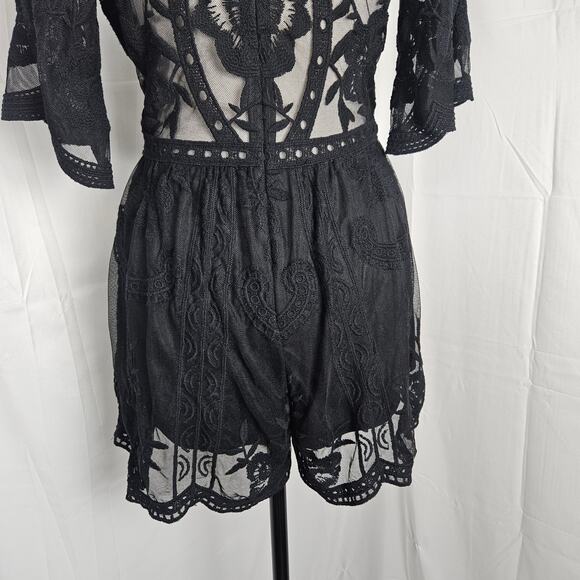 Lily Rain Romper Women Small Black Lace Floral Deep V Short Sleeve Boho Gothic - Picture 7 of 12